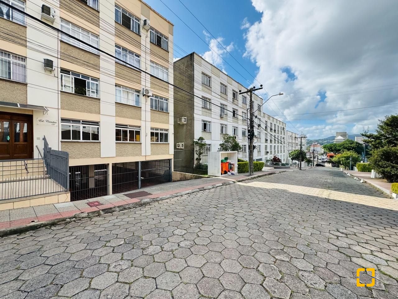 Apartamento com 81m², 2 quartos, no bairro Trindade em Florianópolis