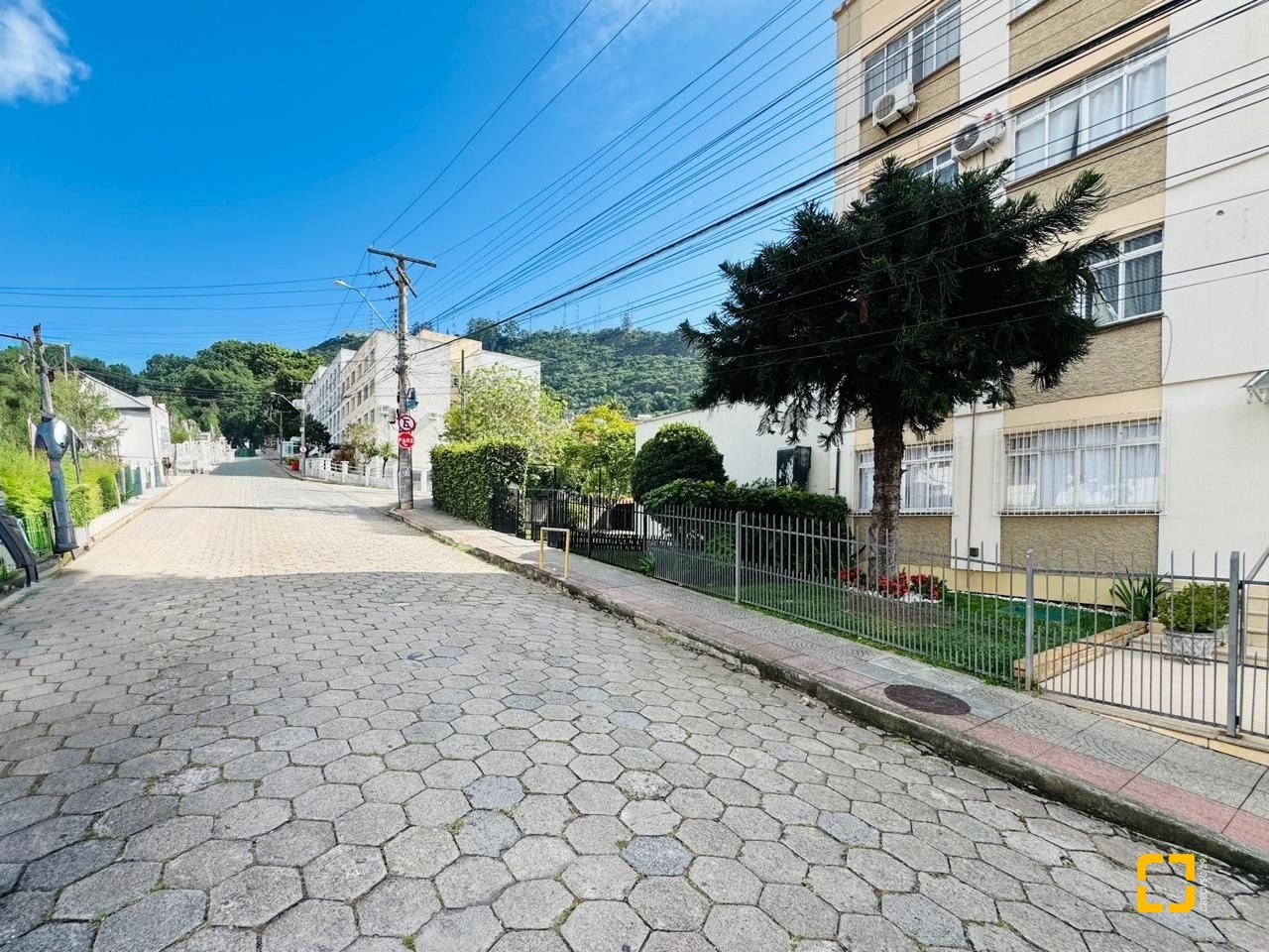Apartamento com 81m², 2 quartos, no bairro Trindade em Florianópolis