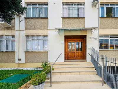 Apartamento com 81m², 2 quartos, no bairro Trindade em Florianópolis