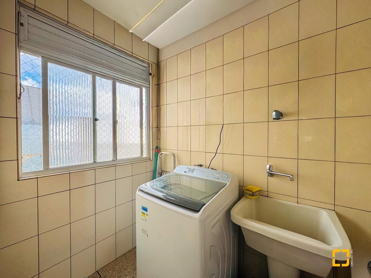 Apartamento com 81m², 2 quartos, no bairro Trindade em Florianópolis
