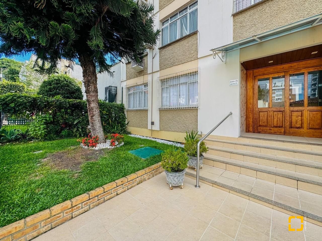 Apartamento com 81m², 2 quartos, no bairro Trindade em Florianópolis