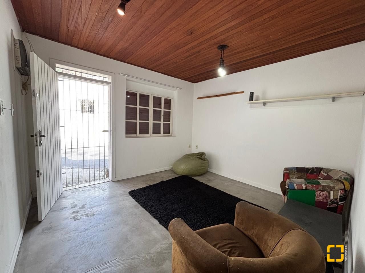 Casa com 107m², 4 quartos (sendo 1 suíte), 1 garagem, no bairro Centro em Florianópolis