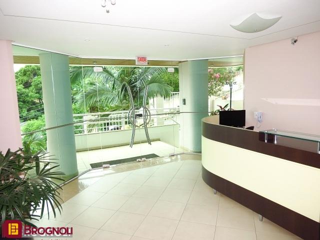 Apartamento com 49m², 1 quarto, 1 garagem, no bairro Itacorubi em Florianópolis