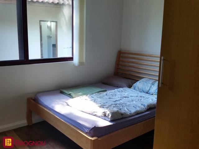 Casa com 250m², 4 quartos (sendo 1 suíte), 2 garagens, no bairro Sambaqui em Florianópolis