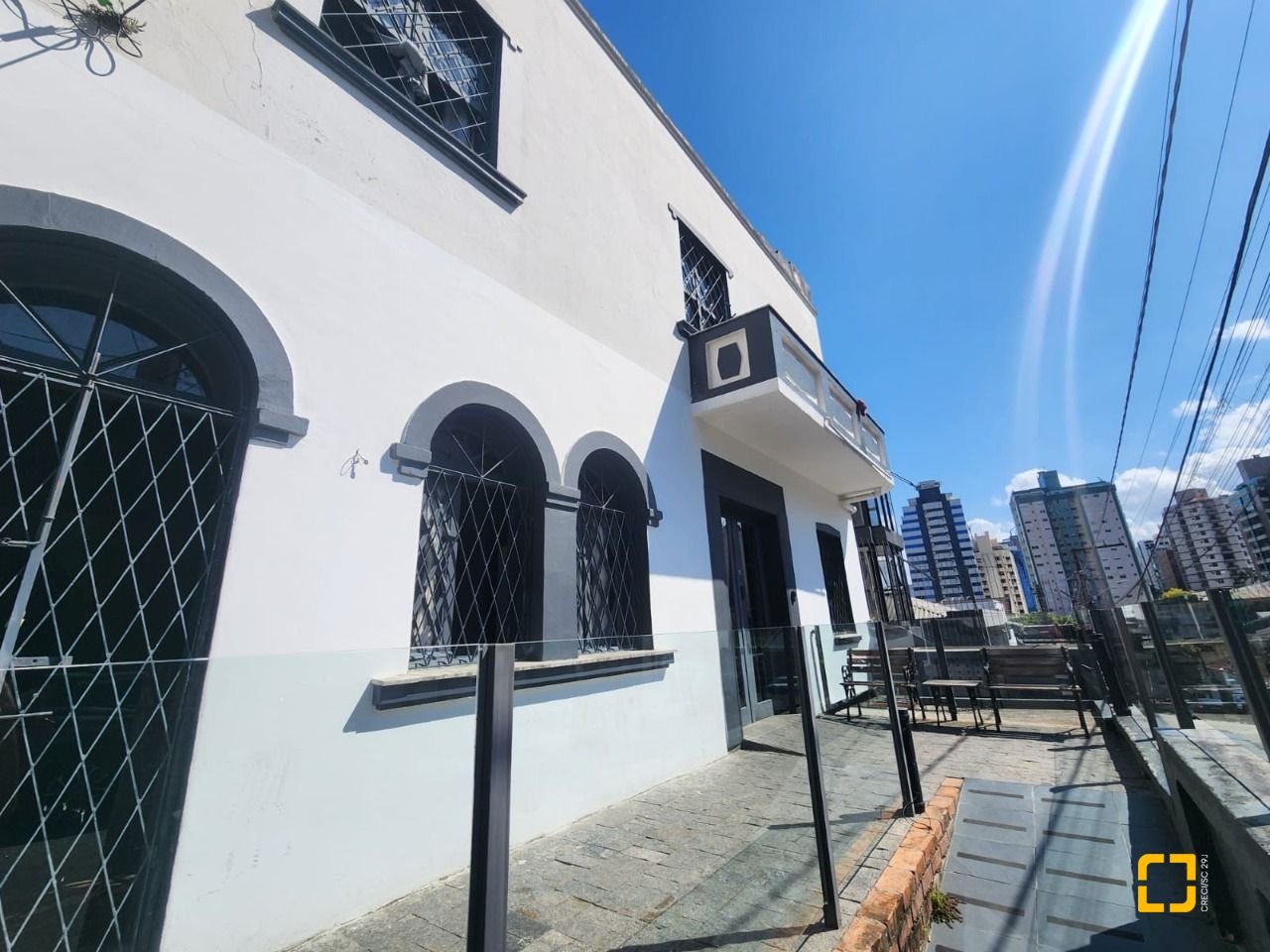 Casa com 121m², 5 quartos, 1 garagem, no bairro Centro em Florianópolis