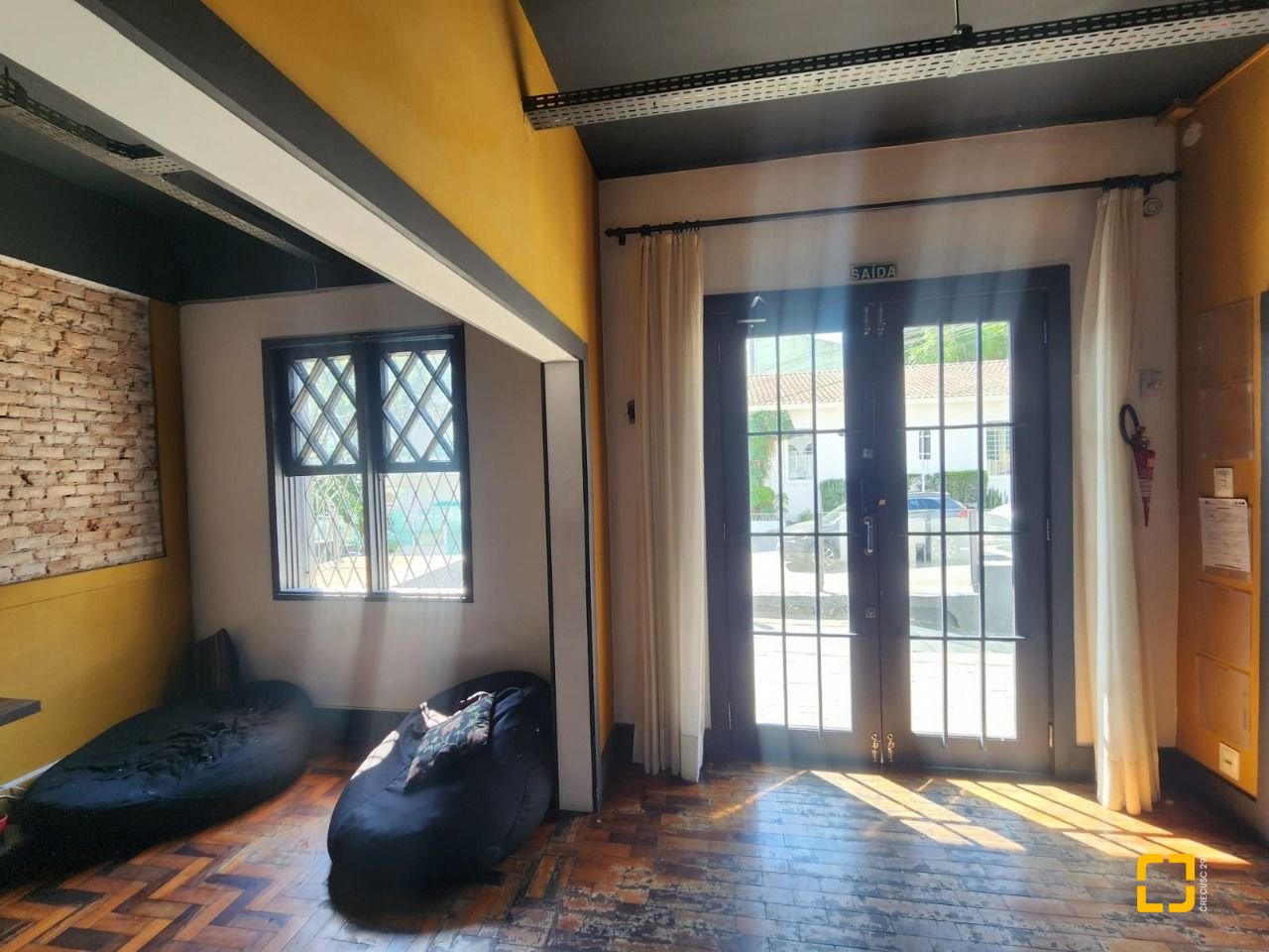 Casa com 121m², 5 quartos, 1 garagem, no bairro Centro em Florianópolis