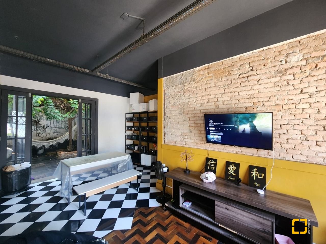 Casa com 121m², 5 quartos, 1 garagem, no bairro Centro em Florianópolis