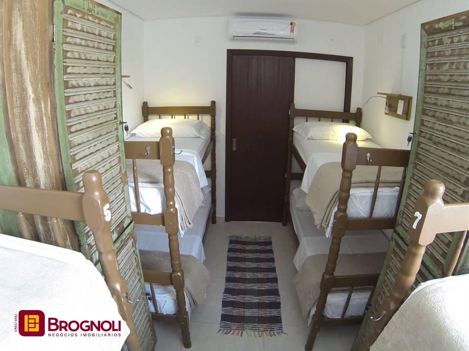 Casa com 1400m², 28 quartos, no bairro Lagoa da Conceição em Florianópolis