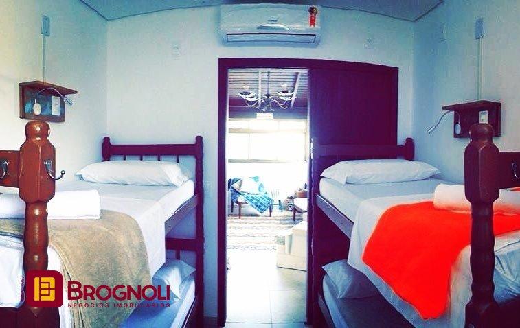 Casa com 1400m², 28 quartos, no bairro Lagoa da Conceição em Florianópolis