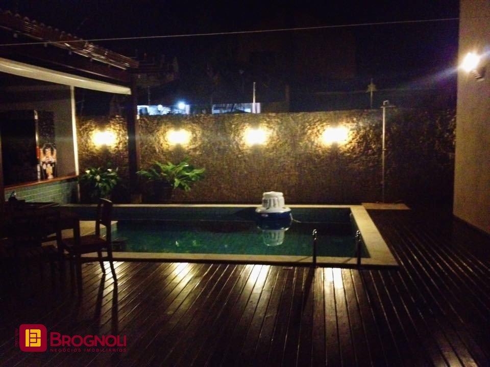 Casa com 1400m², no bairro Lagoa da Conceição em Florianópolis
