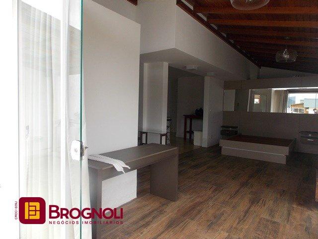Cobertura com 163m², 4 quartos (sendo 1 suíte), 2 garagens, no bairro Trindade em Florianópolis