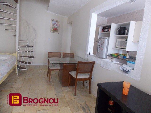 Cobertura com 163m², 4 quartos (sendo 1 suíte), 2 garagens, no bairro Trindade em Florianópolis