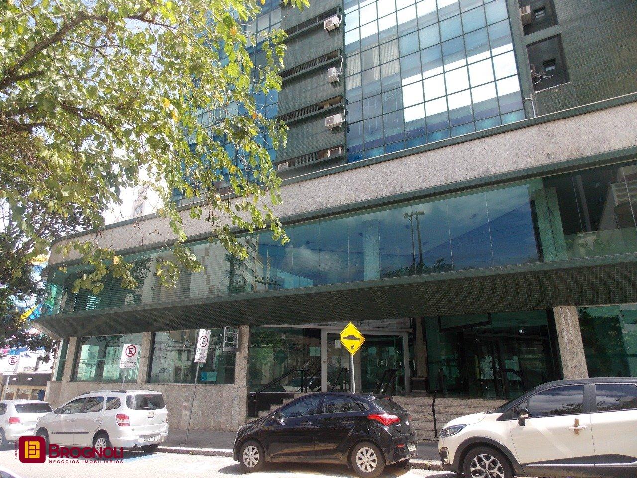 Loja com 1137m², no bairro Centro em Florianópolis