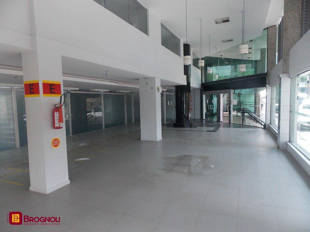 Loja com 1137m², no bairro Centro em Florianópolis