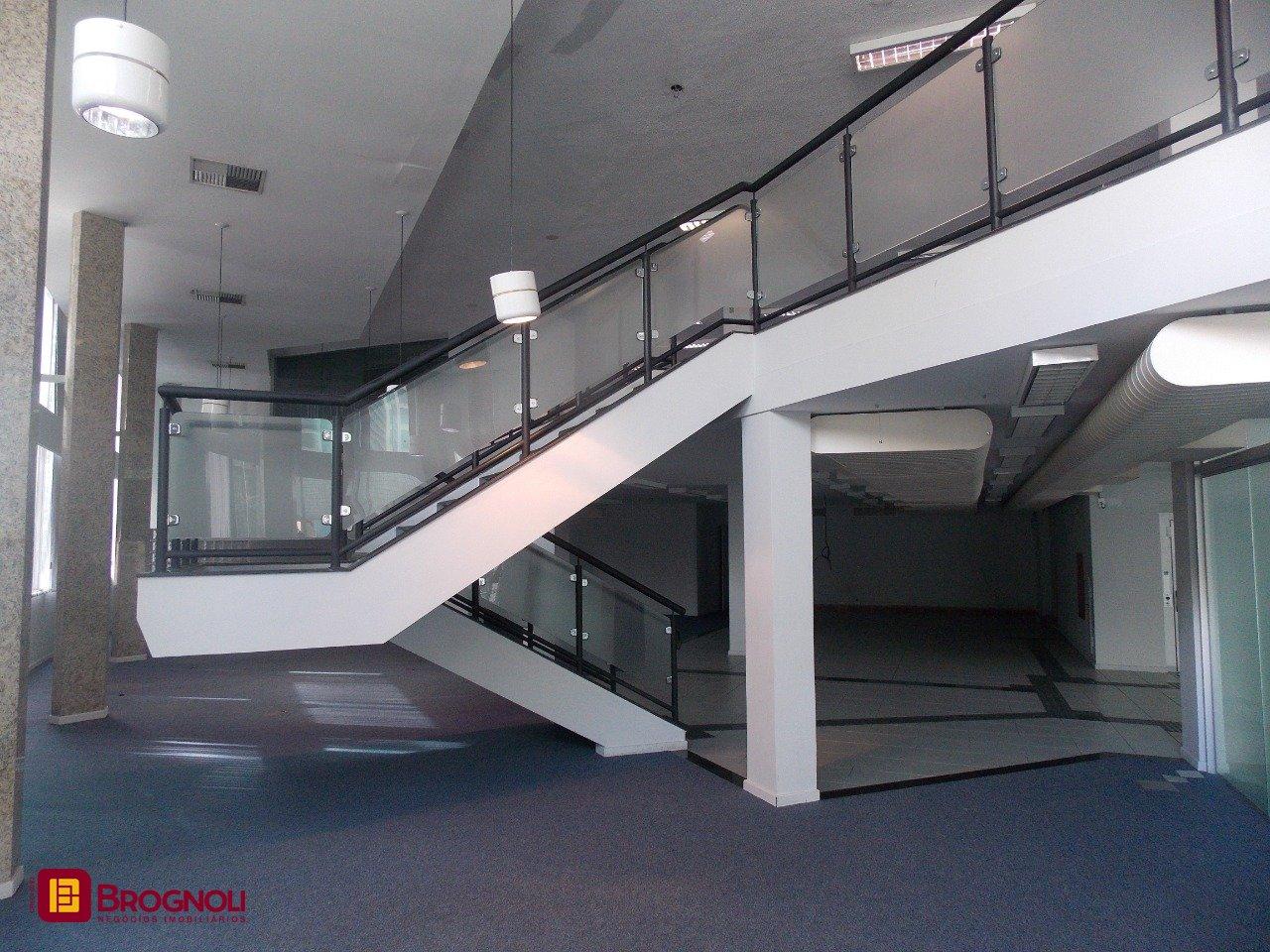 Loja com 1137m², no bairro Centro em Florianópolis