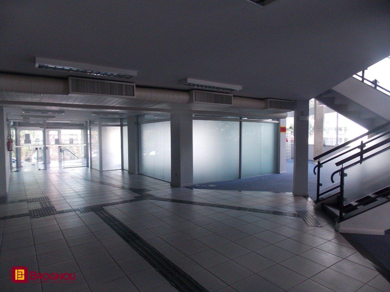 Loja com 1137m², no bairro Centro em Florianópolis