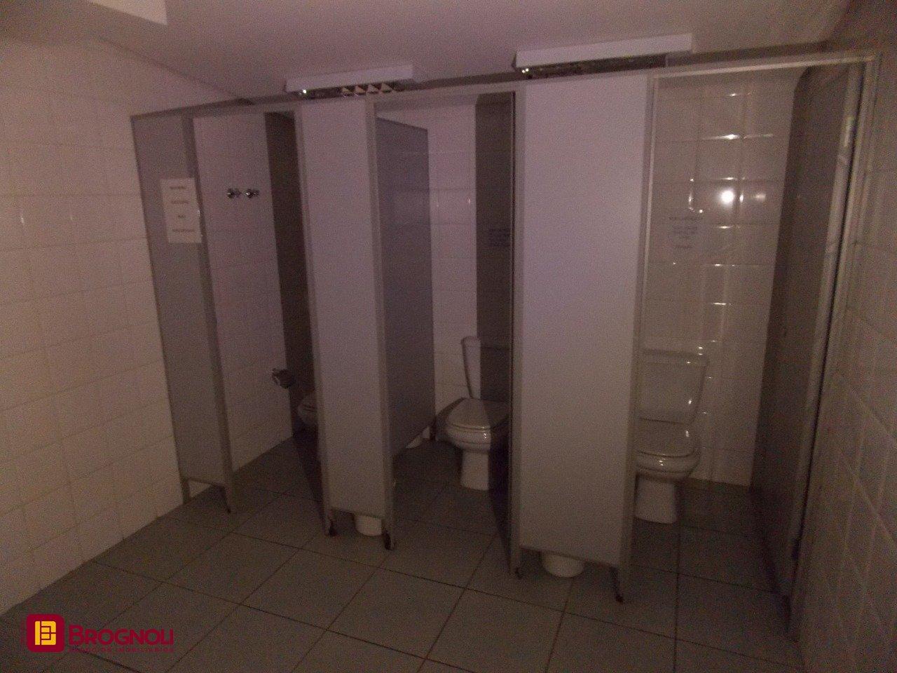 Loja com 1137m², no bairro Centro em Florianópolis