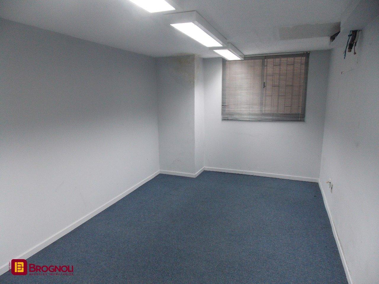 Loja com 1137m², no bairro Centro em Florianópolis