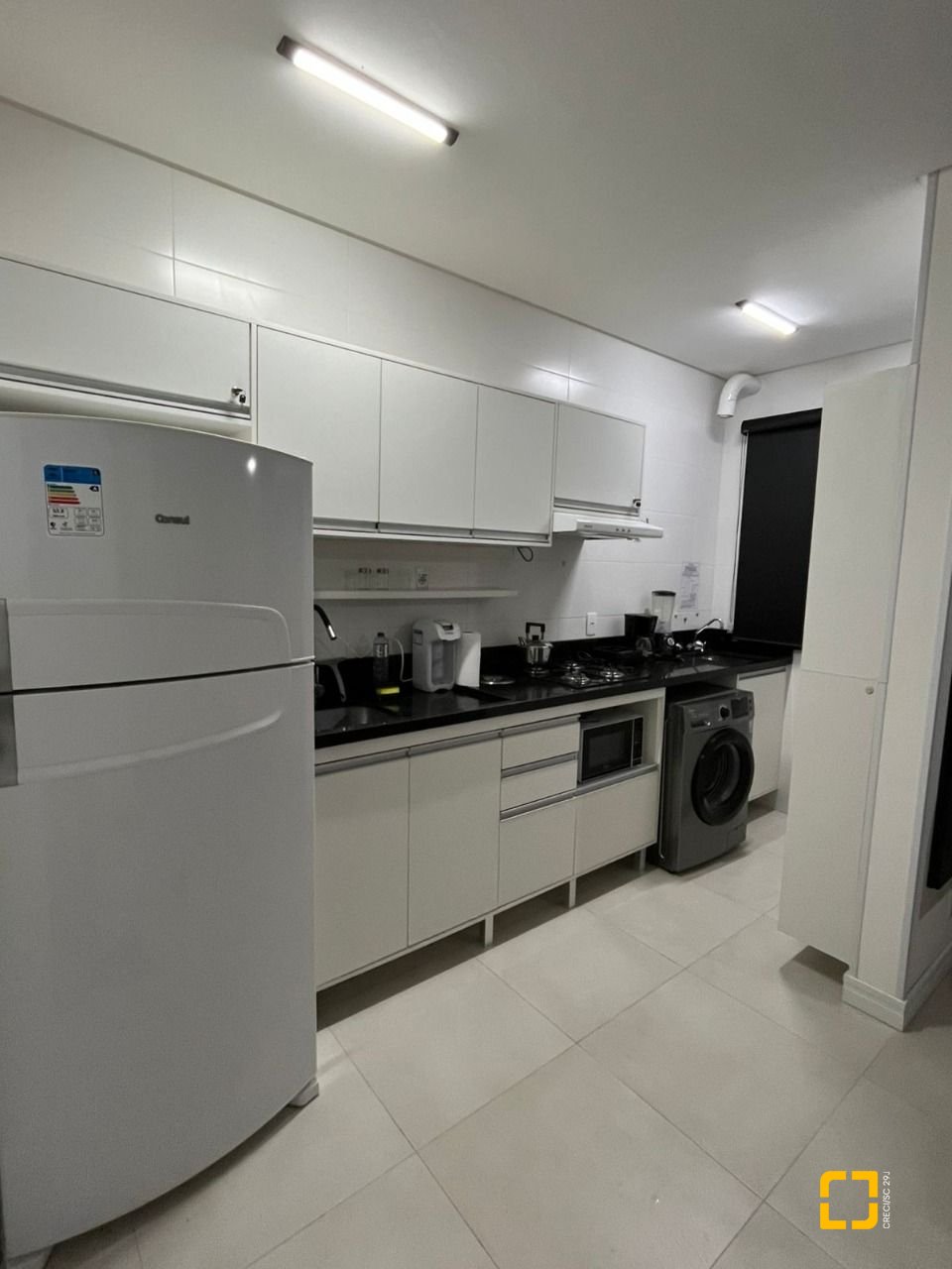 Apartamento com 38m², 1 quarto, 1 garagem, no bairro Centro em Florianópolis