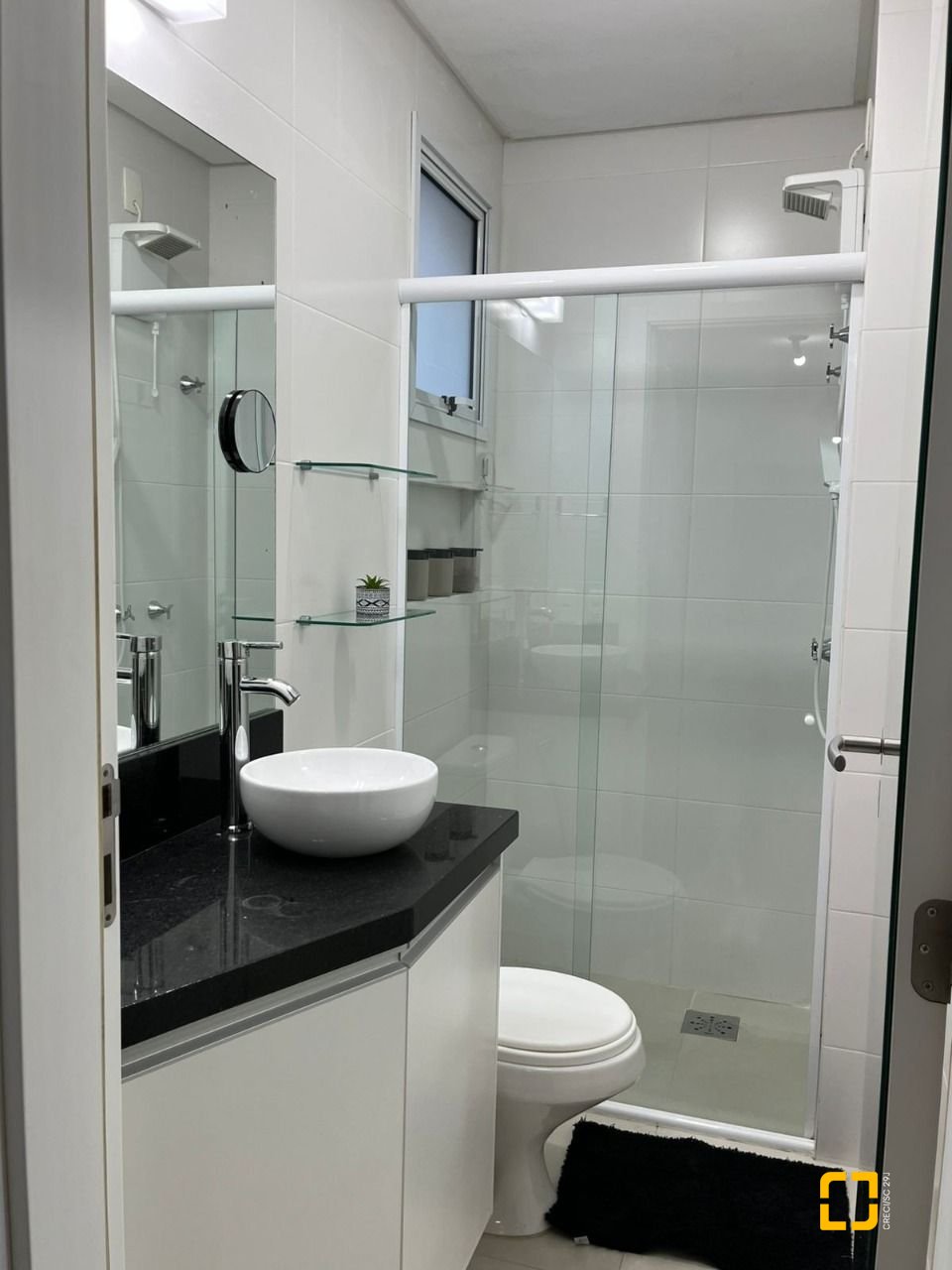 Apartamento com 38m², 1 quarto, 1 garagem, no bairro Centro em Florianópolis