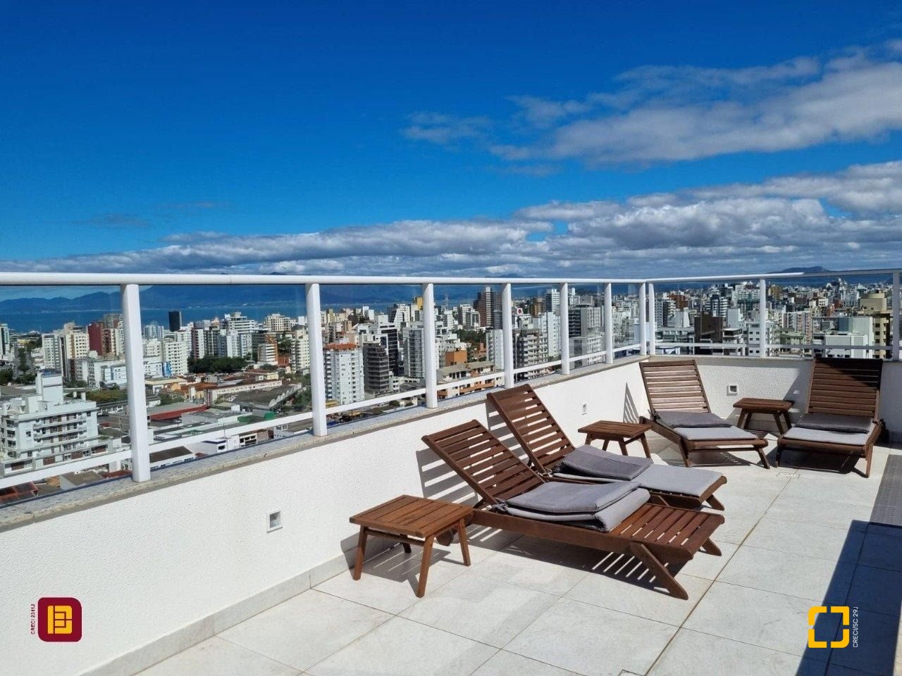 Apartamento com 38m², 1 quarto, 1 garagem, no bairro Centro em Florianópolis
