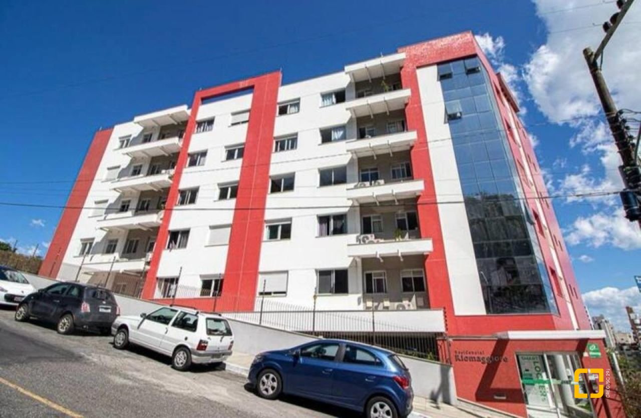 Apartamento com 38m², 1 quarto, 1 garagem, no bairro Centro em Florianópolis