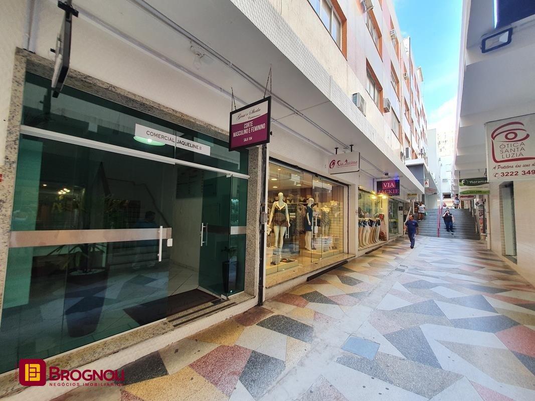 Sala com 27m², no bairro Centro em Florianópolis