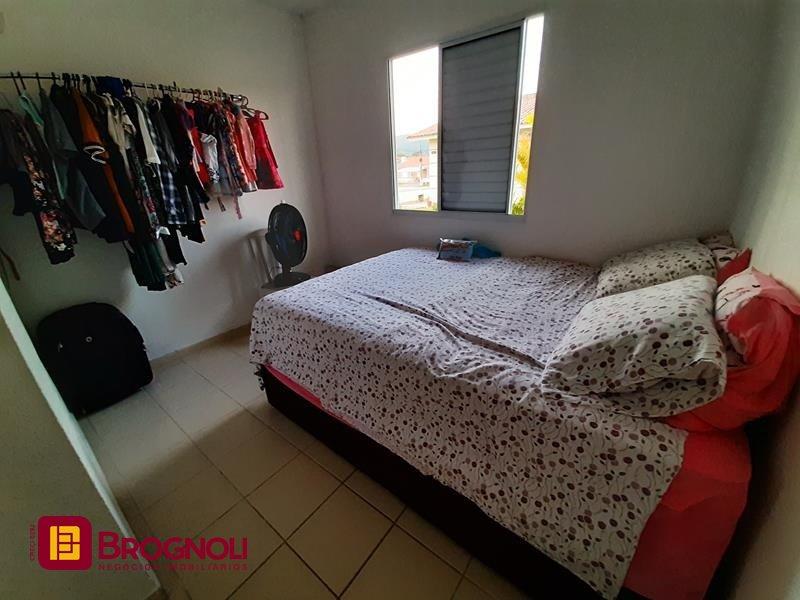 Casa de Condomínio com 51m², 3 quartos, 2 garagens, no bairro Bela Vista em Palhoça