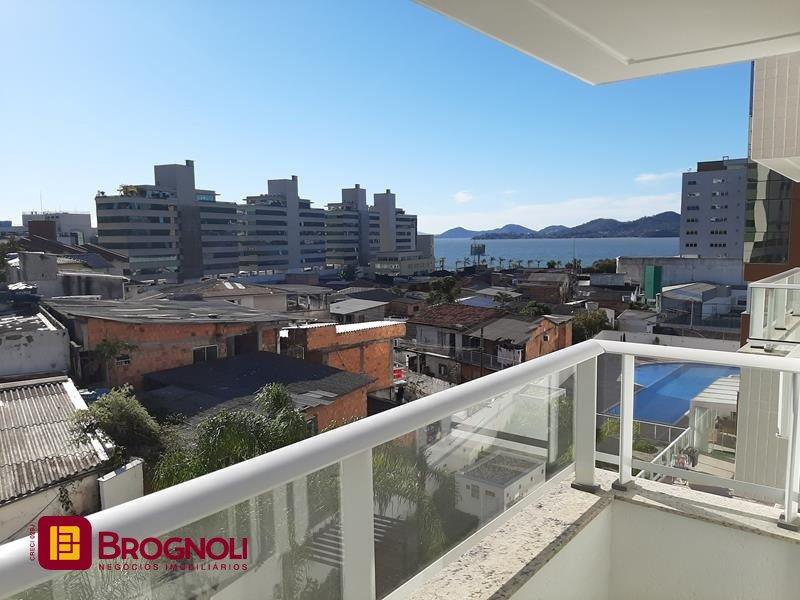Cobertura com 159m², 4 quartos (sendo 1 suíte), 1 garagem, no bairro Agronômica em Florianópolis