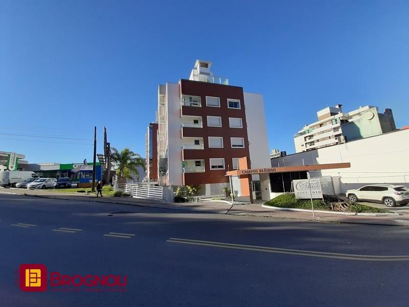 Cobertura com 159m², 4 quartos (sendo 1 suíte), 1 garagem, no bairro Agronômica em Florianópolis