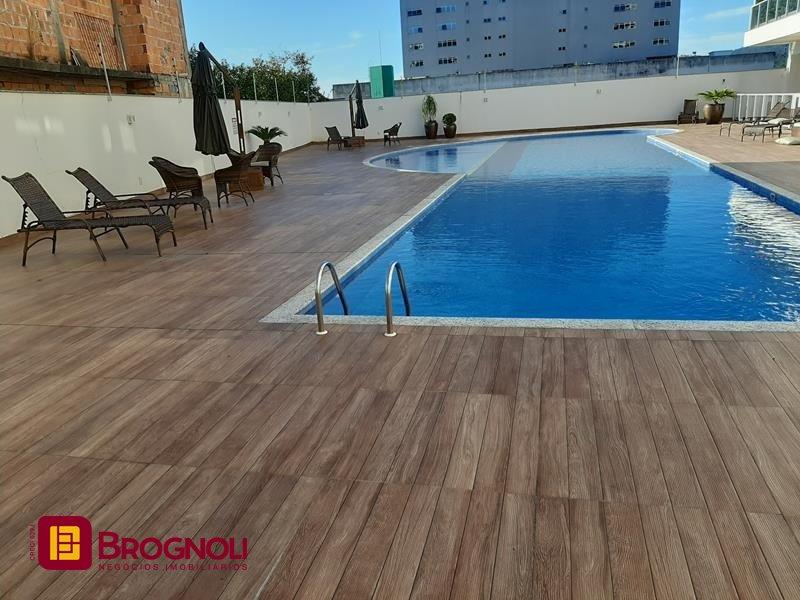 Cobertura com 159m², 4 quartos (sendo 1 suíte), 1 garagem, no bairro Agronômica em Florianópolis