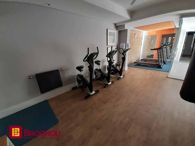 Cobertura com 159m², 4 quartos (sendo 1 suíte), 1 garagem, no bairro Agronômica em Florianópolis