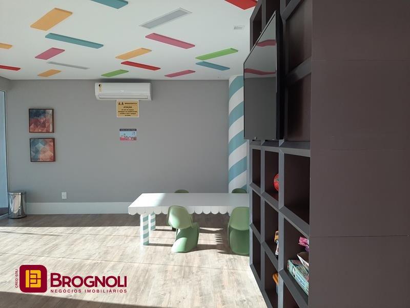 Cobertura com 159m², 4 quartos (sendo 1 suíte), 1 garagem, no bairro Agronômica em Florianópolis