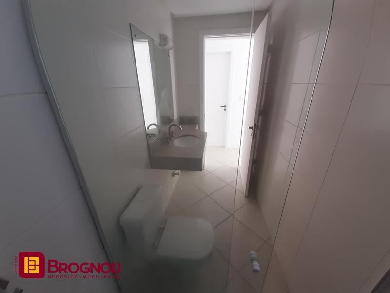 Cobertura com 159m², 4 quartos (sendo 1 suíte), 1 garagem, no bairro Agronômica em Florianópolis