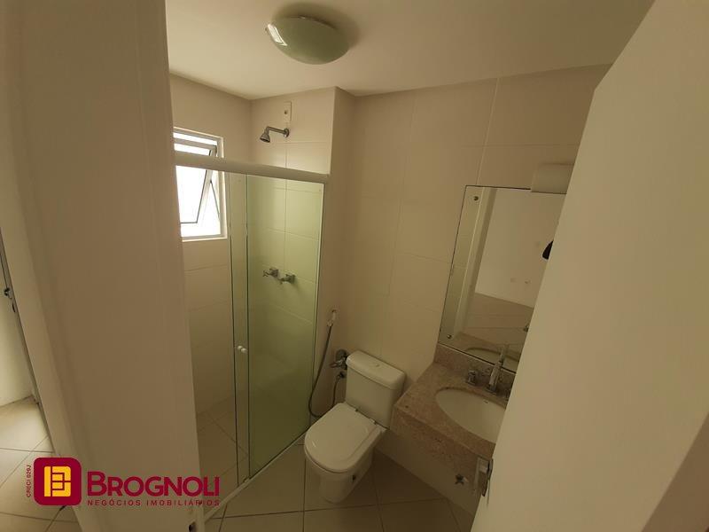 Cobertura com 159m², 4 quartos (sendo 1 suíte), 1 garagem, no bairro Agronômica em Florianópolis