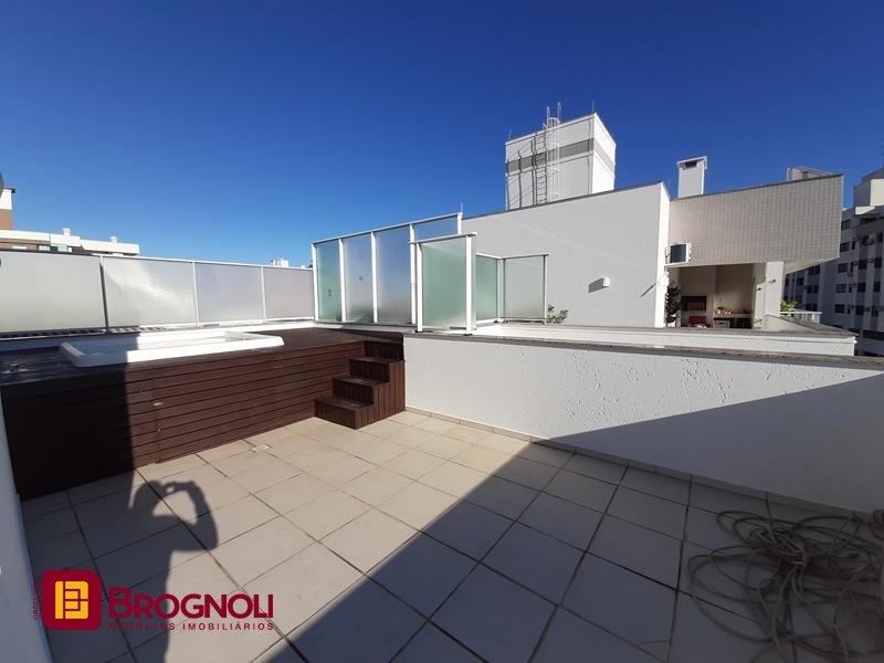 Cobertura com 159m², 4 quartos (sendo 1 suíte), 1 garagem, no bairro Agronômica em Florianópolis