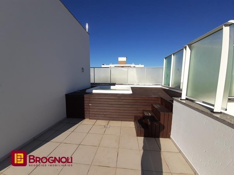 Cobertura com 159m², 4 quartos (sendo 1 suíte), 1 garagem, no bairro Agronômica em Florianópolis