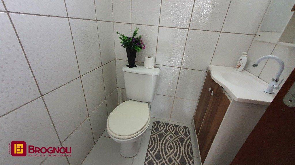 Casa com 314m², 3 garagens, no bairro Saco dos Limões em Florianópolis