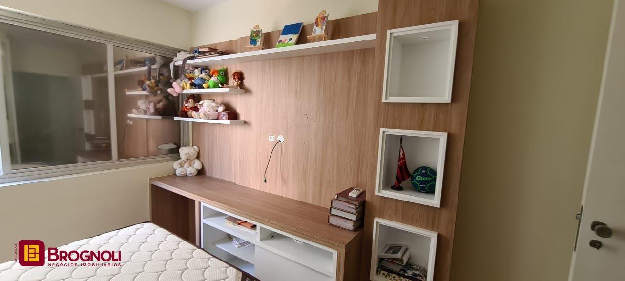 Apartamento com 92m², 2 quartos, 1 garagem, no bairro Centro em Florianópolis