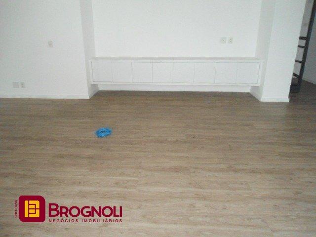 Sala com 336m², 6 garagens, no bairro Centro em Florianópolis