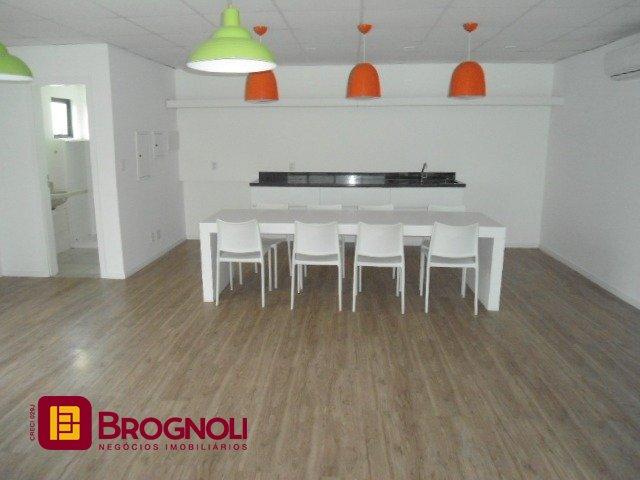 Sala com 336m², 6 garagens, no bairro Centro em Florianópolis