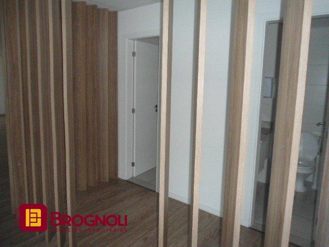Sala com 336m², 6 garagens, no bairro Centro em Florianópolis