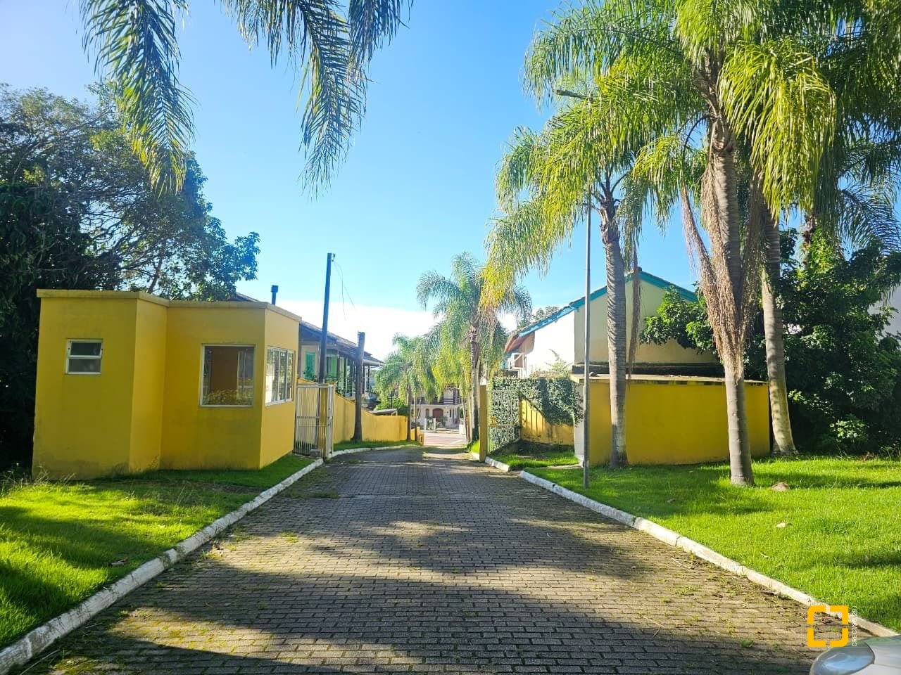 Terreno com 450m², no bairro Ratones em Florianópolis