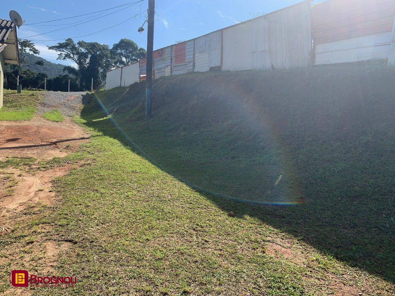 Terreno com 6184m², no bairro Bom Viver em Biguaçu