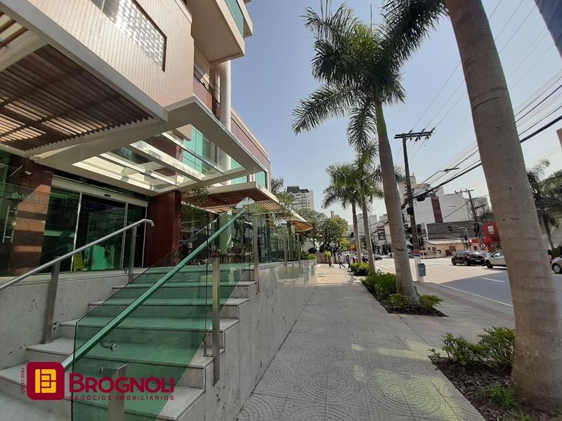 Sala com 25m², no bairro Centro em Florianópolis