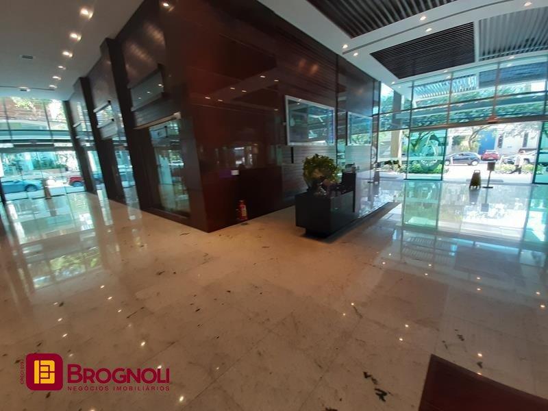 Sala com 25m², no bairro Centro em Florianópolis