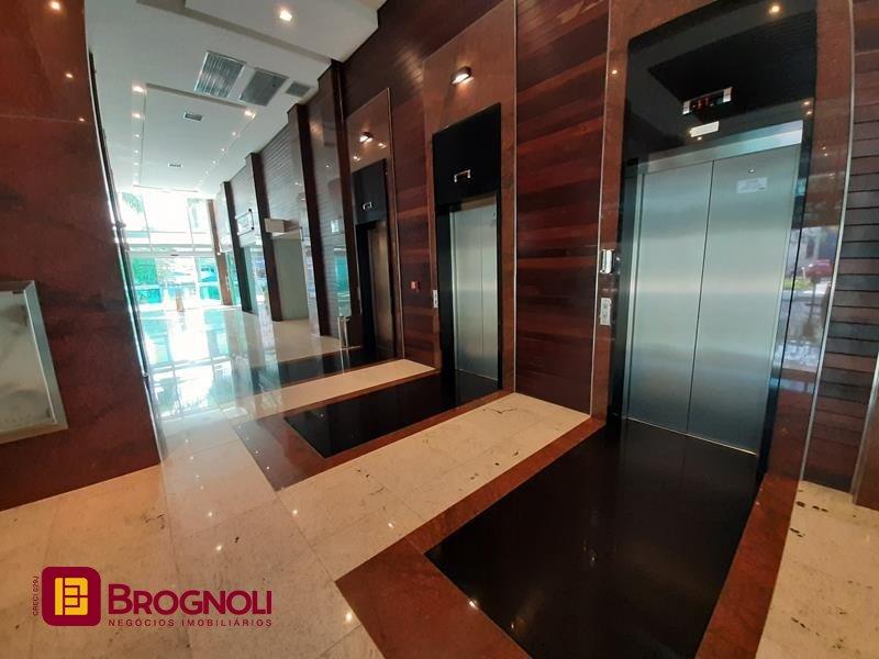 Sala com 25m², no bairro Centro em Florianópolis