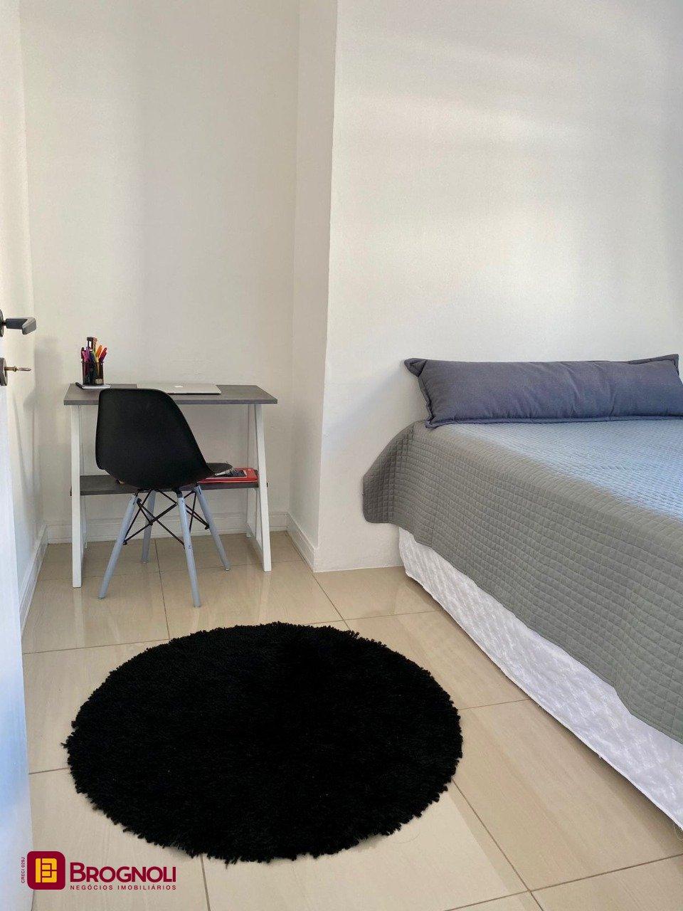 Casa com 320m², no bairro Canasvieiras em Florianópolis