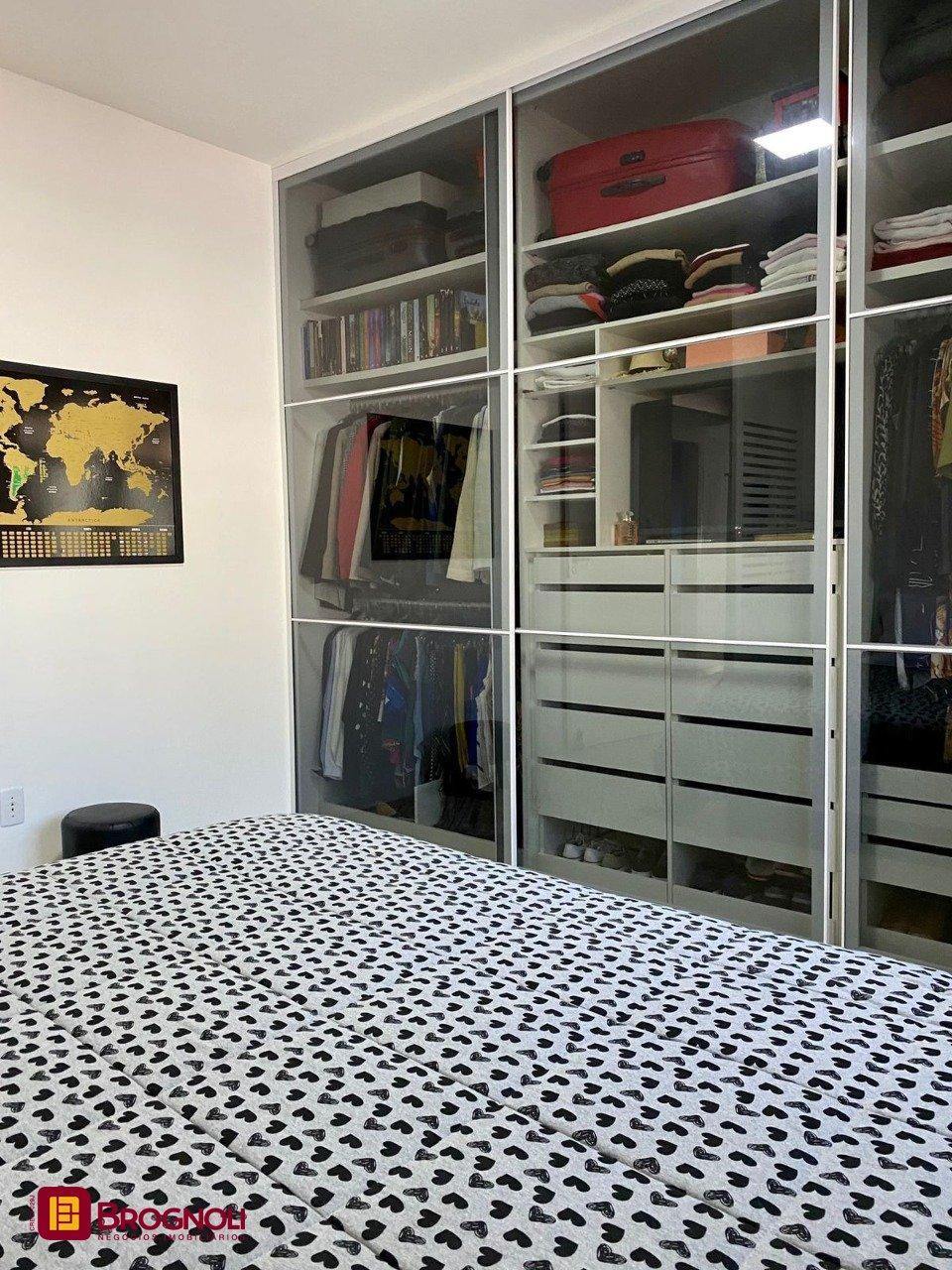 Casa com 320m², no bairro Canasvieiras em Florianópolis