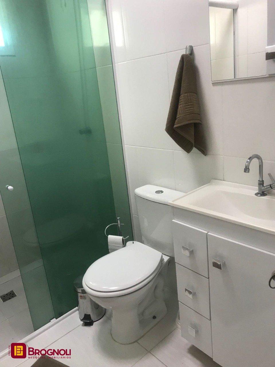 Casa com 320m², no bairro Canasvieiras em Florianópolis
